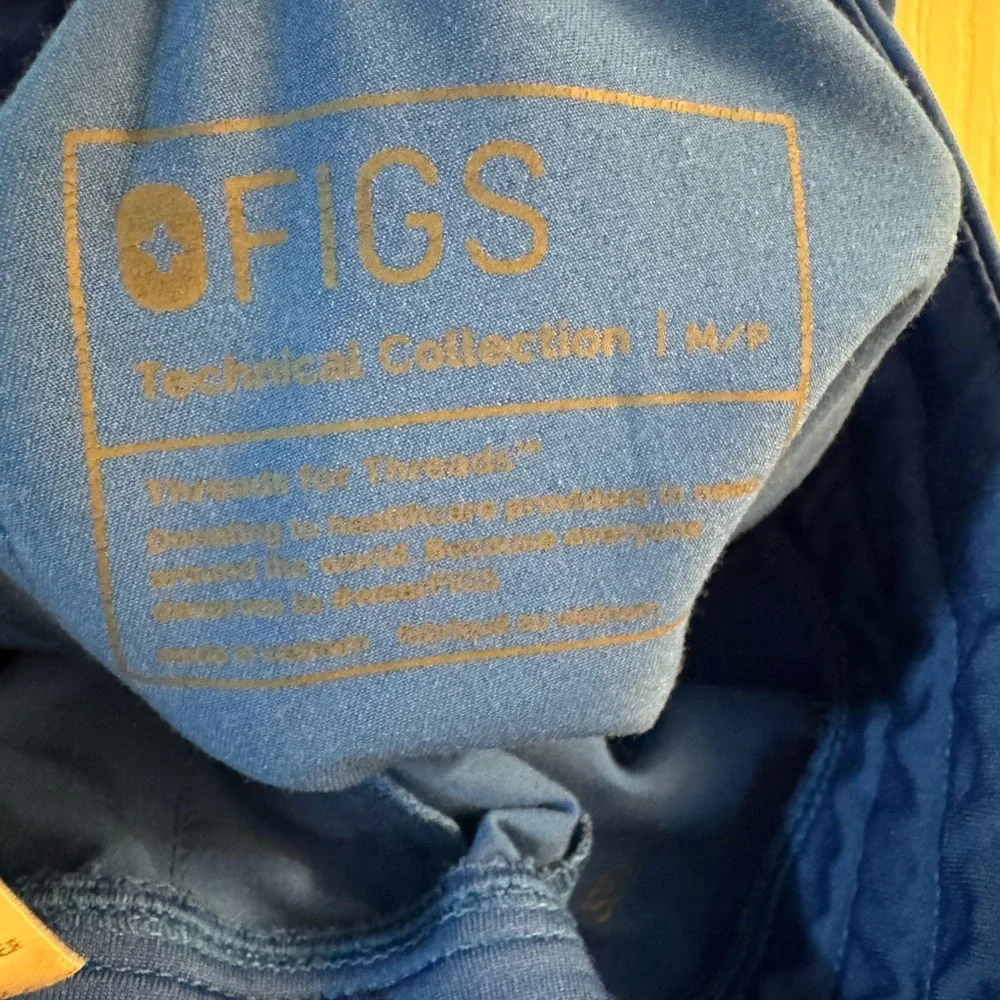 Figs Blue Technical Collection Set - Picture 4 of 4